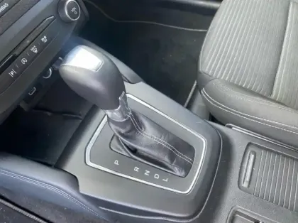 Photo 7 Ford Focus SW 1.0 Flexifuel mHEV 125ch Titanium X Business Powershift