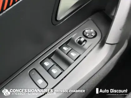 Photo 19 Peugeot 2008  BlueHDi 110 S&S BVM6 Active Pack