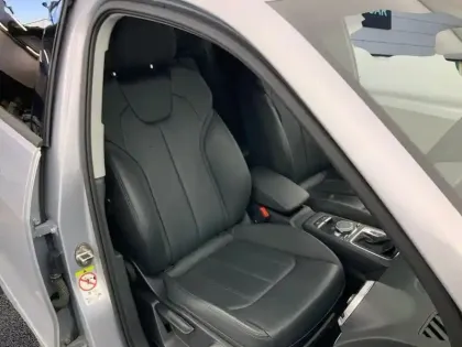 Photo 8 Audi Q2  35 TFSI 150 S tronic 7 Design Luxe