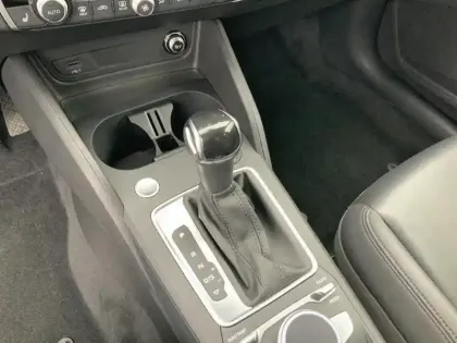 Photo 23 Audi Q2  35 TFSI 150 S tronic 7 Design Luxe