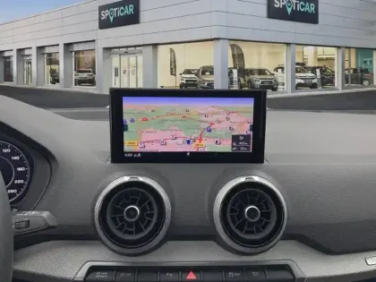 Photo 21 Audi Q2  35 TFSI 150 S tronic 7 Design Luxe