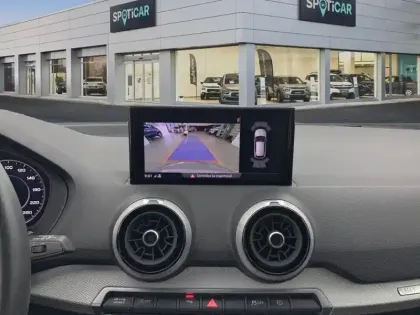 Photo 25 Audi Q2  35 TFSI 150 S tronic 7 Design Luxe