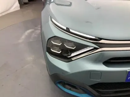 Photo 13 Citroën C4 e- 136 ch Automatique Shine Pack