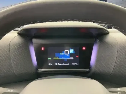 Photo 20 Citroën C4 e- 136 ch Automatique Shine Pack