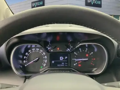 Photo 20 Citroën C3 Aircross  PureTech 130 S&S EAT6 Shine Pack