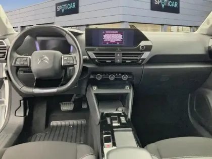 Photo 9 Citroën C4  Blue HDi 130 EAT8 Feel Nav Business R