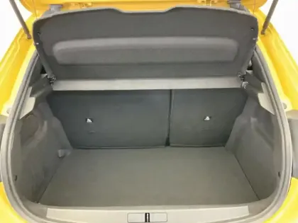 Photo 7 Peugeot 208  PureTech 130 S&S EAT8 GT