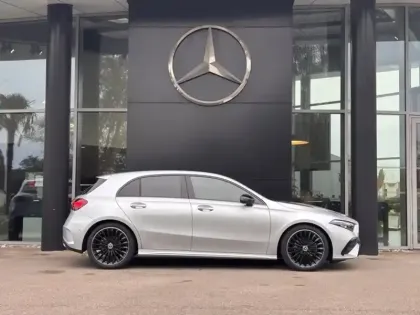 Photo 9 Mercedes Classe A 200 d AMG Line