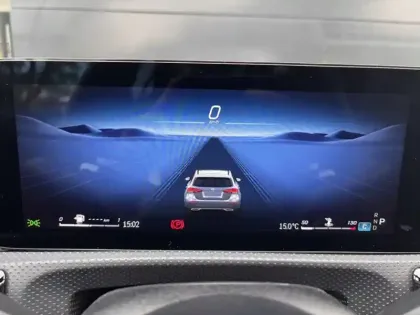 Photo 24 Mercedes Classe A 200 d AMG Line