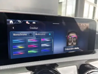 Photo 26 Mercedes Classe A 200 d AMG Line