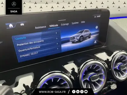 Photo 14 Mercedes GLA 200 d AMG Line