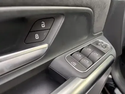 Photo 23 Mercedes GLA 180 AMG Line