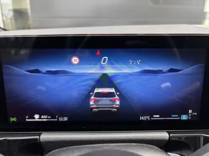 Photo 26 Mercedes GLA 180 AMG Line