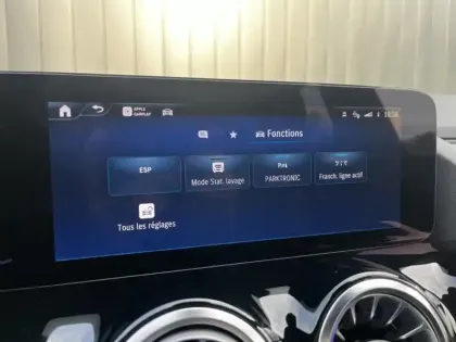 Photo 15 Mercedes GLA 200 d AMG Line