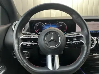 Photo 22 Mercedes GLA 200 d AMG Line