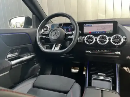 Photo 7 Mercedes GLA 200 d AMG Line