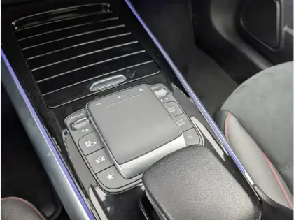 Photo 22 Mercedes Classe B 250 e AMG Line TO SIEGES CHAUFFANTS CAMER