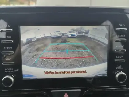 Photo 18 Toyota Yaris Hybride 116h Dynamic Business