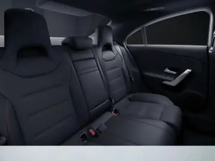 Photo 39 Mercedes CLA Coupé 250 e AMG Line