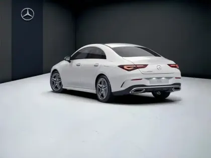 Photo 26 Mercedes CLA Coupé 250 e AMG Line