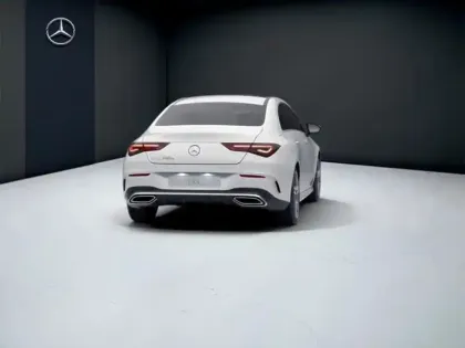 Photo 23 Mercedes CLA Coupé 250 e AMG Line