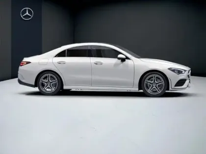 Photo 16 Mercedes CLA Coupé 250 e AMG Line