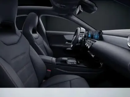 Photo 38 Mercedes CLA Coupé 250 e AMG Line