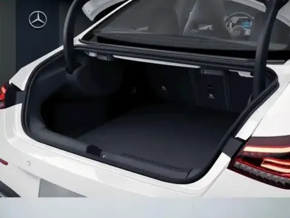 Photo 8 Mercedes CLA Coupé 250 e AMG Line