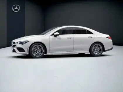 Photo 32 Mercedes CLA Coupé 250 e AMG Line