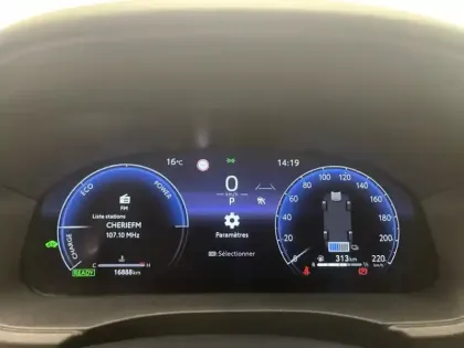 Photo 27 Toyota Yaris Hybride 1.5 HYBRID 130H GR SPORT