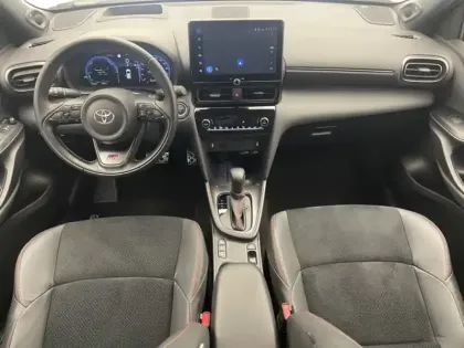 Photo 10 Toyota Yaris Hybride 1.5 HYBRID 130H GR SPORT