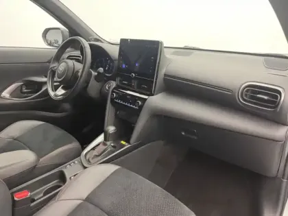 Photo 20 Toyota Yaris Hybride 1.5 HYBRID 130H GR SPORT