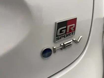 Photo 18 Toyota Yaris Hybride 1.5 HYBRID 130H GR SPORT