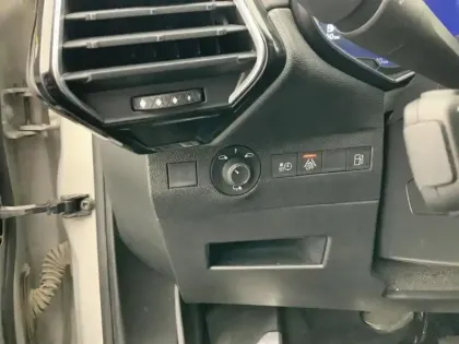 Photo 16 DS Ds 7  Hybride Rechargeable E-Tense 225 EAT8 Rivoli