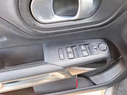 Photo 12 Citroën C5 aircross  BlueHDi 130 S&S EAT8 C-Series