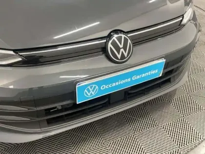 Photo 7 Volkswagen Golf 1.5 TSI EVO2 116 BVM6 VW Edition