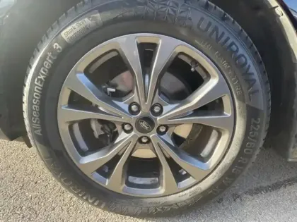 Photo 8 Ford Kuga  2.5 Duratec 190ch FHEV E85 ST-Line X BVA