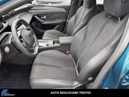 Photo 25 Peugeot 308  1.2 Hybrid 145ch GT e-DCS6