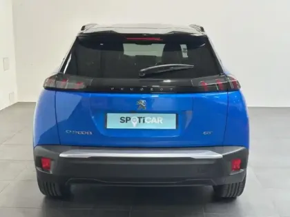 Photo 4 Peugeot 2008  e- 136ch GT