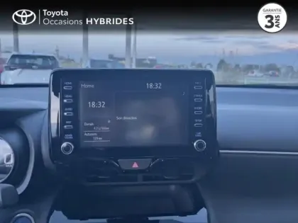 Photo 14 Toyota Yaris  Cross 116h Dynamic MY22