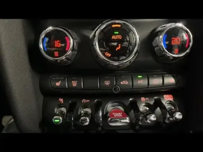 Photo 11 Mini Mini  Cooper 136ch Edition Camden