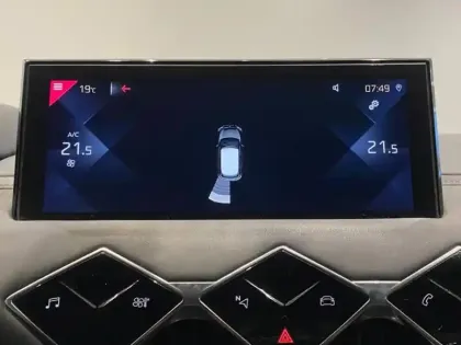 Photo 14 DS DS 3  Crossback BlueHDi 130ch Bastille Automatique 132g