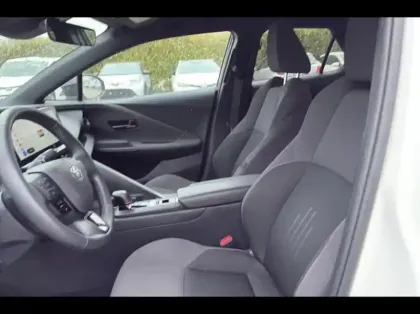 Photo 9 Toyota C-HR  2.0 Hybride 200ch Design PackConf NG23