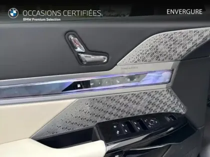 Photo 13 BMW Serie 7 Série 7 750eA xDrive 489ch M Sport