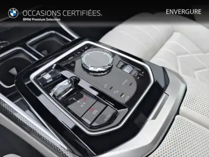 Photo 14 BMW Serie 7 Série 7 750eA xDrive 489ch M Sport