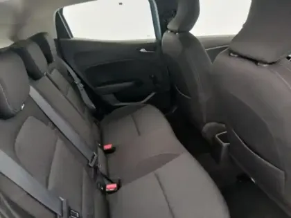 Photo 7 Renault Clio  1.6 E-Tech hybride 140ch Zen -21N