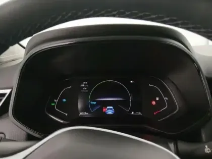 Photo 13 Renault Clio  1.6 E-Tech hybride 140ch Zen -21N