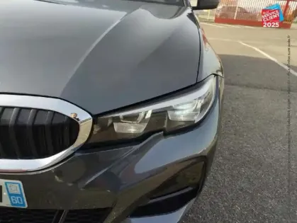Photo 12 BMW Serie 3  318dA MH 150ch M Sport