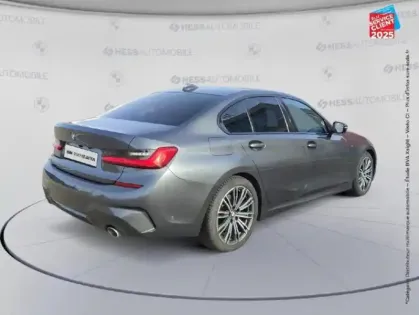 Photo 5 BMW Serie 3  318dA MH 150ch M Sport
