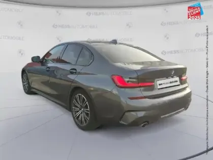 Photo 7 BMW Serie 3  318dA MH 150ch M Sport